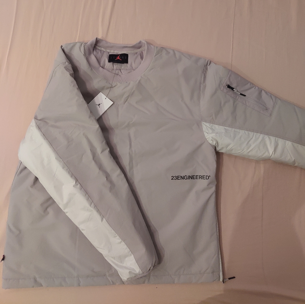 Jordan Engineered 23 puffer sweater